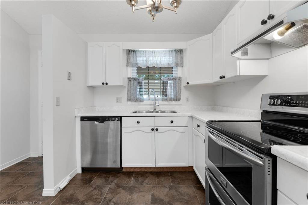 4107 Cherry Blossom Lane Property Photo 5