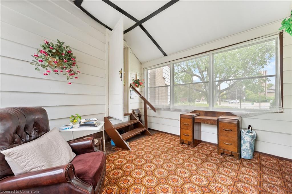 12 Carrington Court Property Photo 19