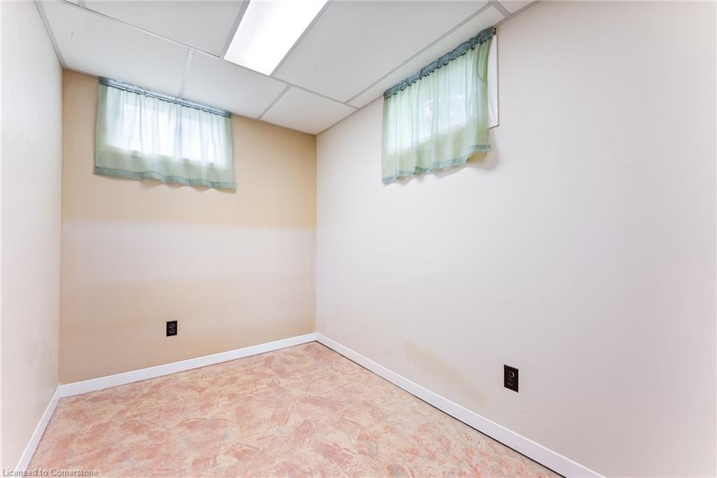 12 Carrington Court Property Photo 25