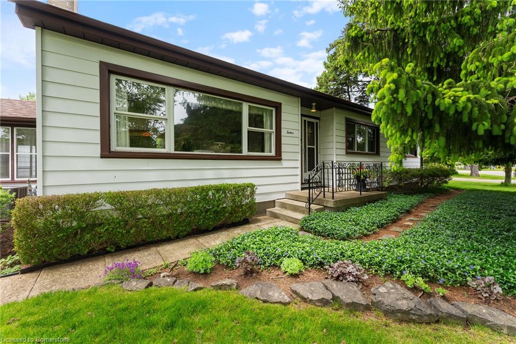12 Carrington Court Property Photo 30