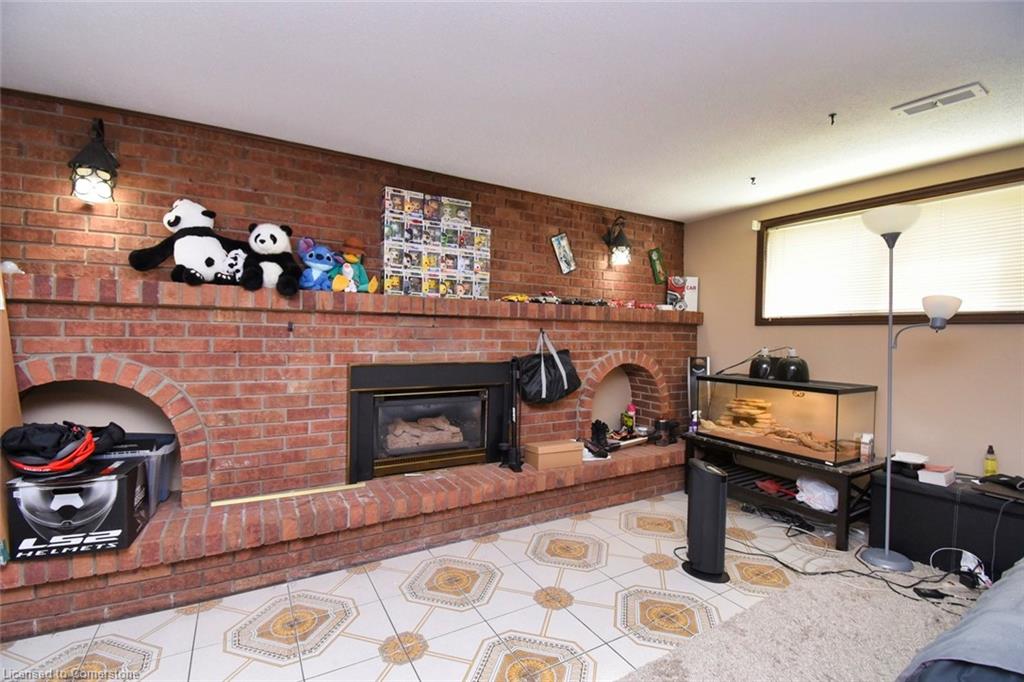 18 Villa Court Property Photo 13