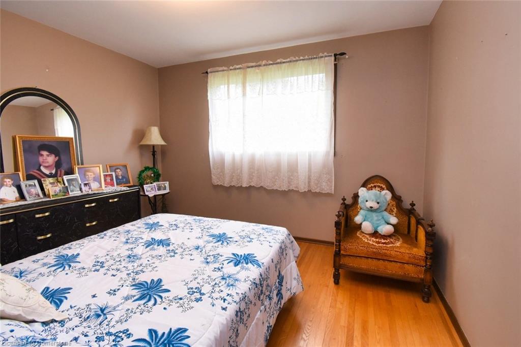 18 Villa Court Property Photo 20