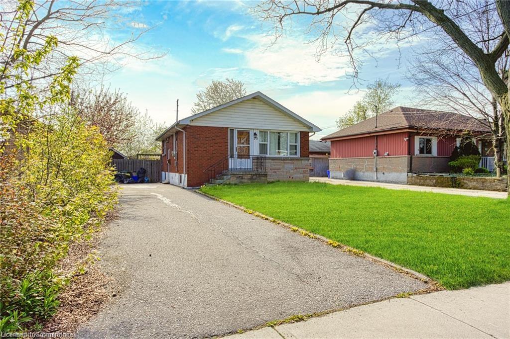 75 Manning Avenue Property Photo 2