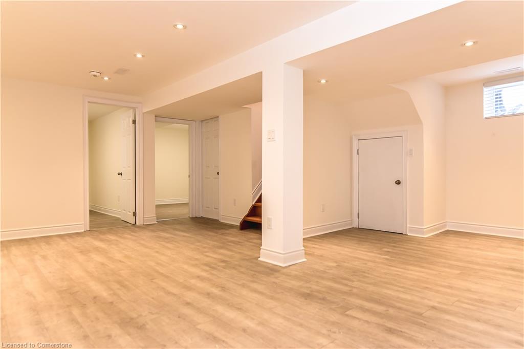 75 Manning Avenue Property Photo 8
