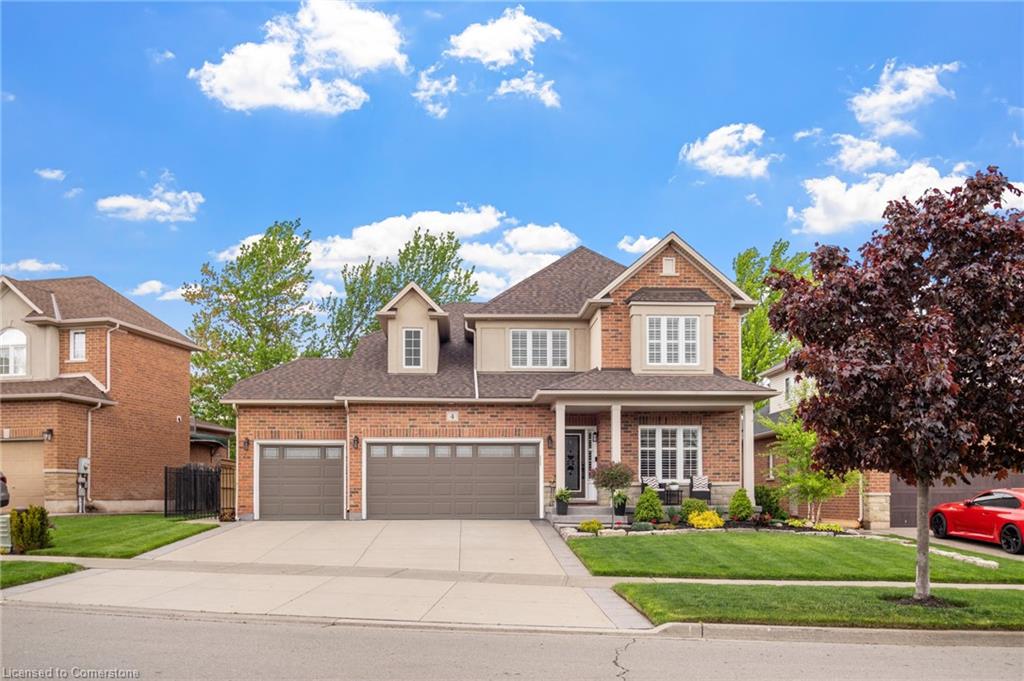 4 Golf Woods Drive Property Photo 1