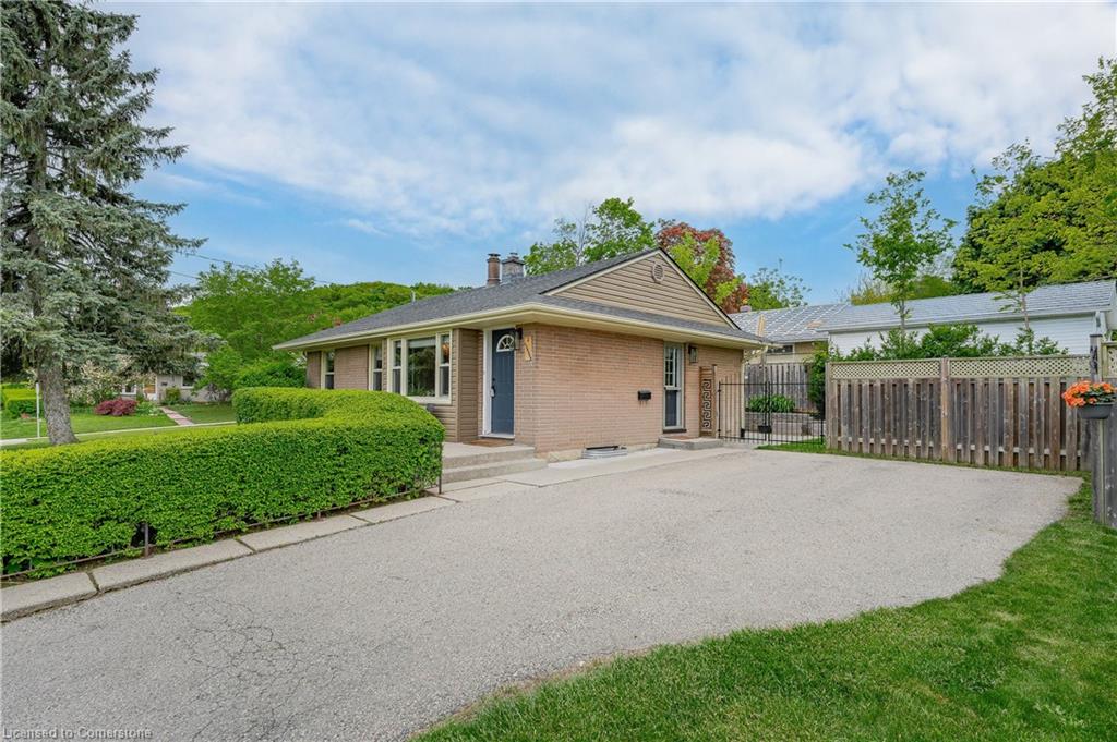 2 Gordon Street Property Photo 4