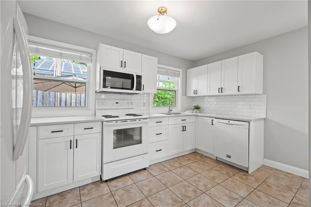 2 Gordon Street Property Photo 12