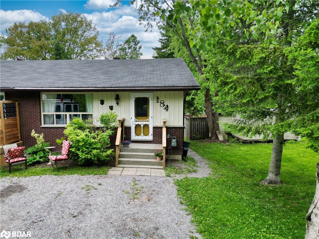 184 Fernwood Drive Property Photo 1