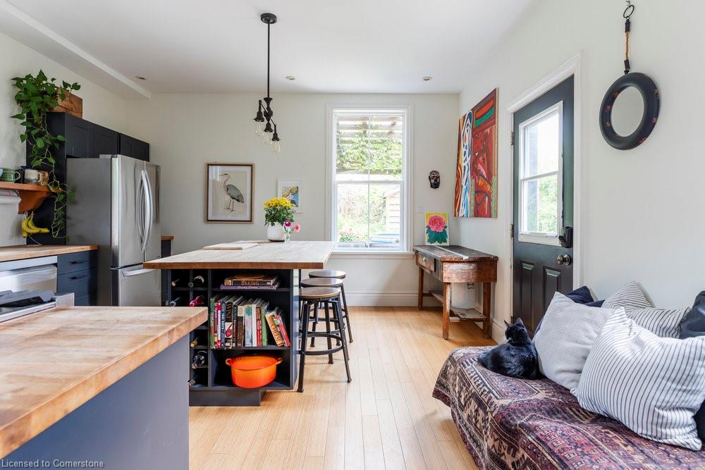 115 Locke Street N Property Photo 18