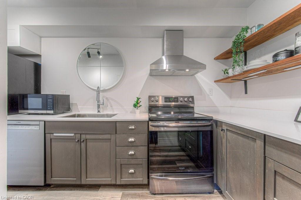 367-36 Hayhurst Road Property Photo 13