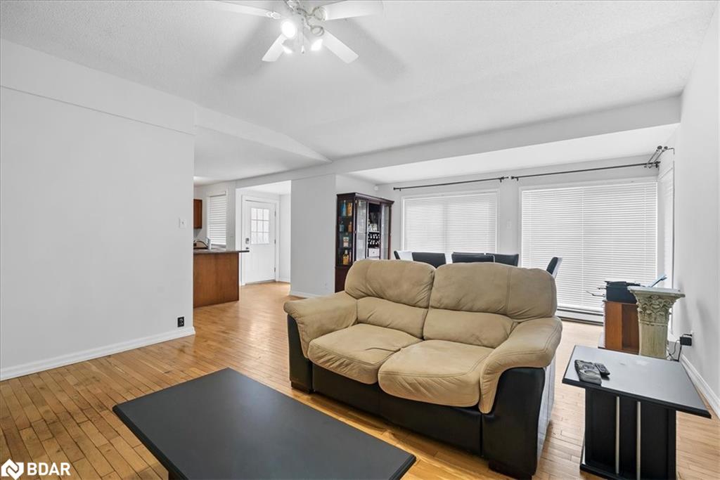 369 Balm Beach Road W Property Photo 28