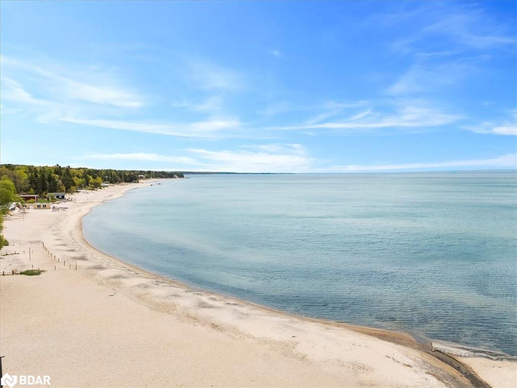 369 Balm Beach Road W Property Photo 2