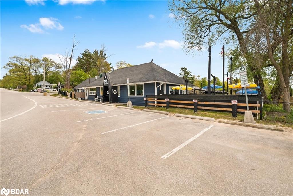 369 Balm Beach Road W Property Photo 8