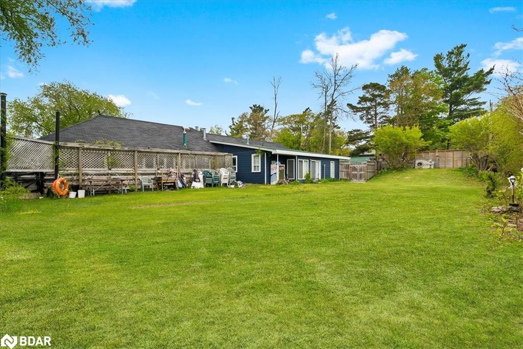 369 Balm Beach Road W Property Photo 19