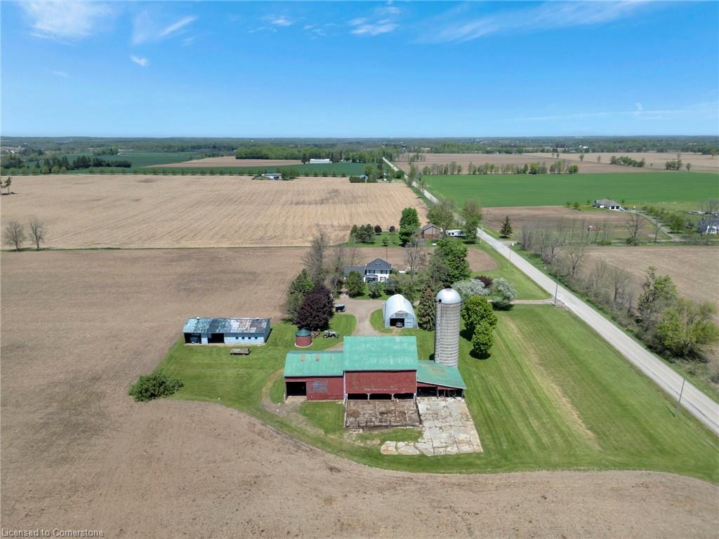 689 Sheffield Road Property Photo 3
