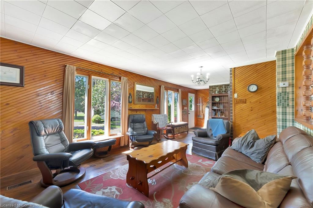 689 Sheffield Road Property Photo 12