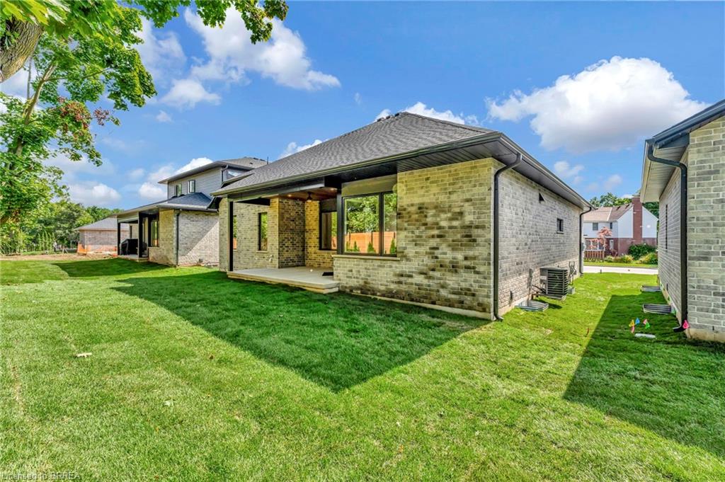 161 Parkside Drive Property Photo 31