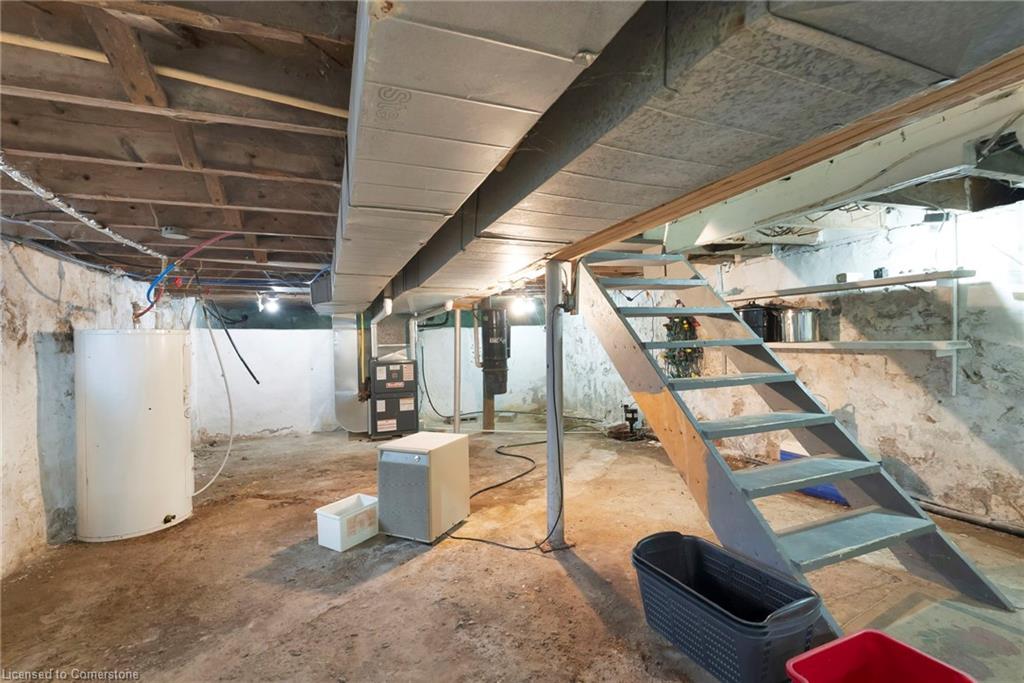 689 Sheffield Road Property Photo 32
