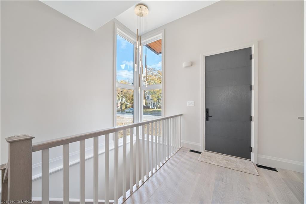 163 Parkside Drive Property Photo 4
