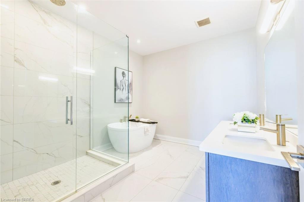 18 Cranberry Crescent Property Photo 18