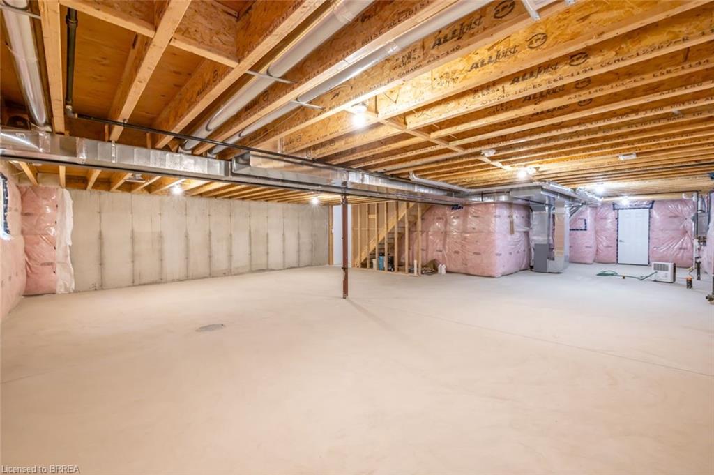 18 Cranberry Crescent Property Photo 23
