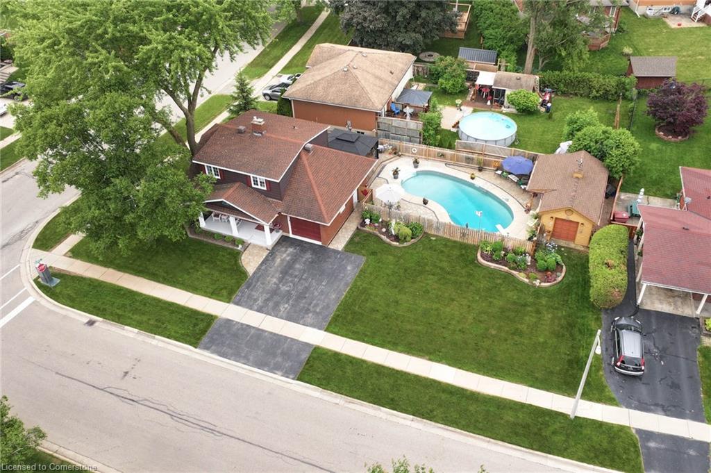 1 Kingfisher Drive Property Photo 1