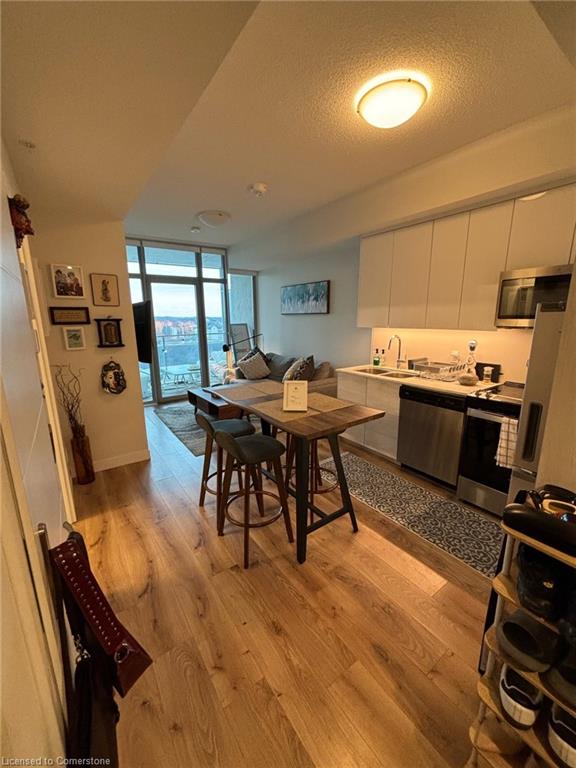 1613-60 Frederick Street Property Photo 6