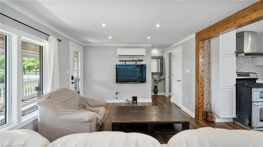 183 Blue Water Parkway Property Photo 12