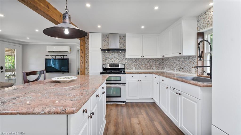 183 Blue Water Parkway Property Photo 18