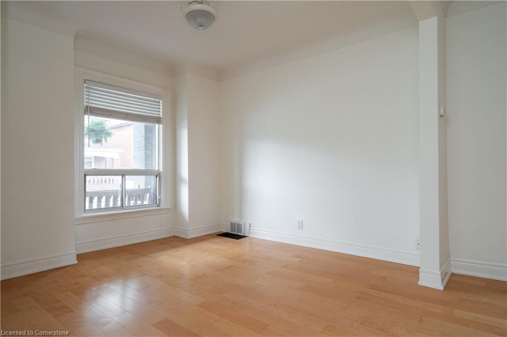 29 Case Street Property Photo 9