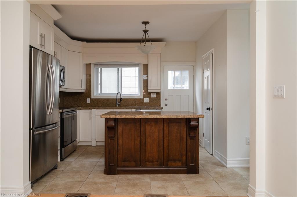 29 Case Street Property Photo 13