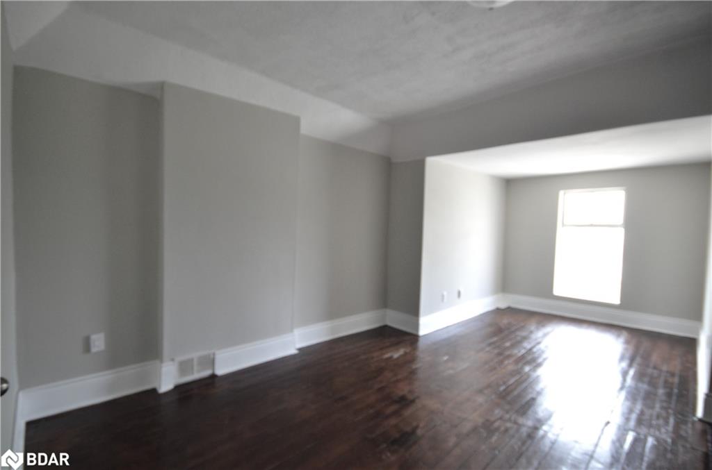 73 High Street Property Photo 24