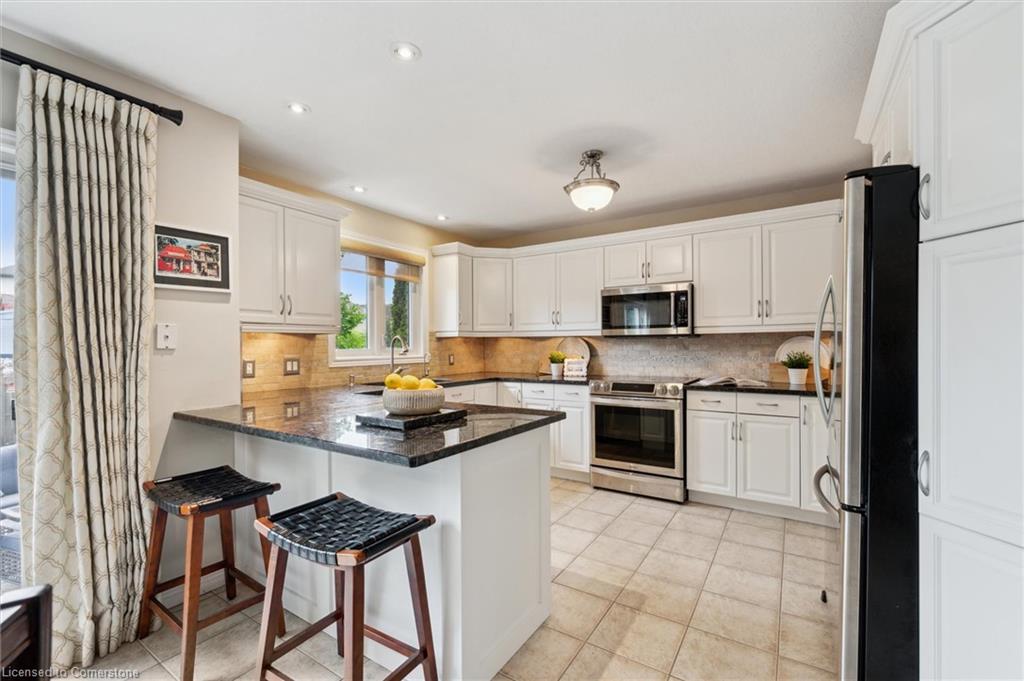 65 Winifred Street Property Photo 10