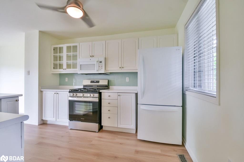 19 Taylor Drive Property Photo 3