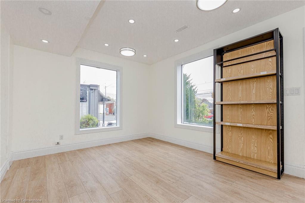 86 Cedar Street Property Photo 10