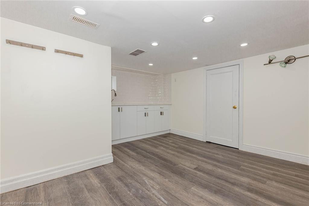 86 Cedar Street Property Photo 21