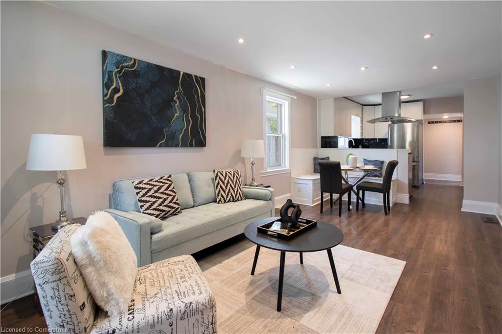 10 Manning Street Property Photo 4