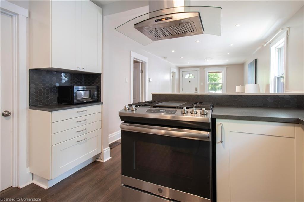10 Manning Street Property Photo 10