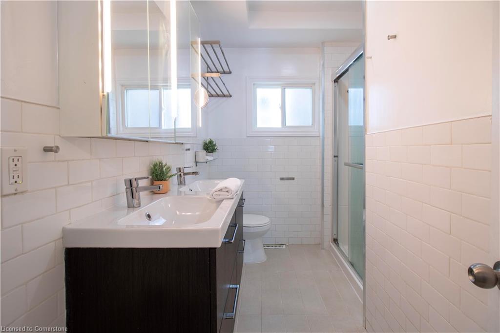 10 Manning Street Property Photo 12