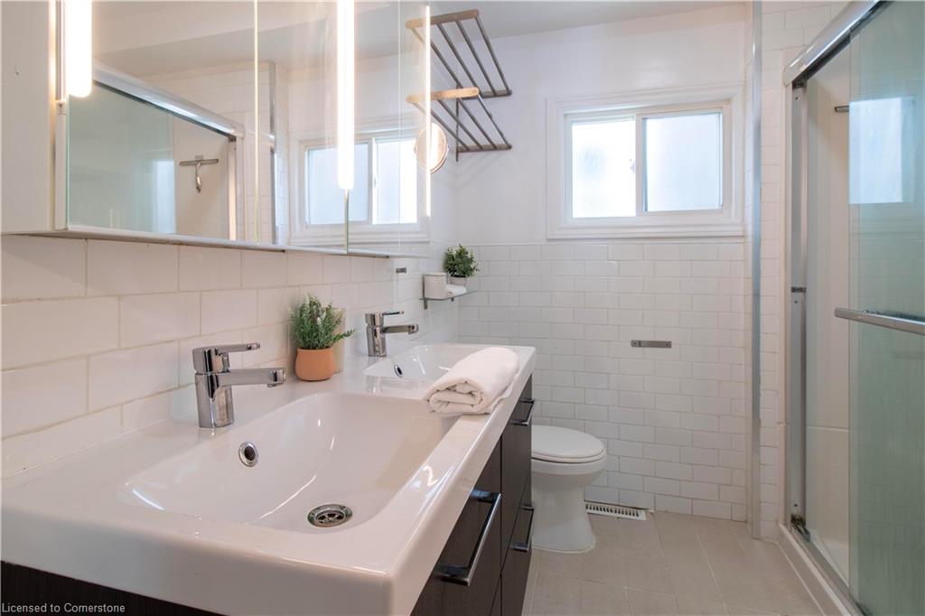 10 Manning Street Property Photo 13