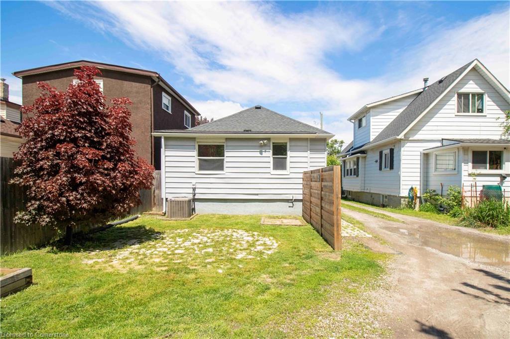10 Manning Street Property Photo 29