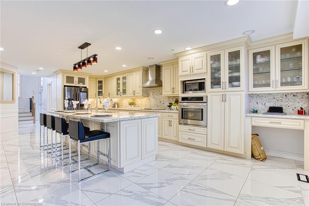 50 Tuscani Drive Property Photo 11