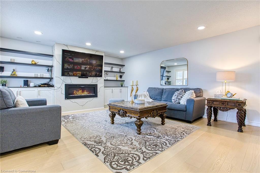50 Tuscani Drive Property Photo 16