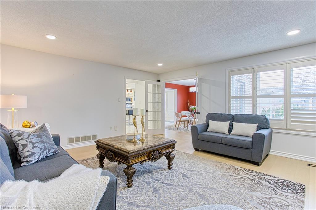 50 Tuscani Drive Property Photo 18