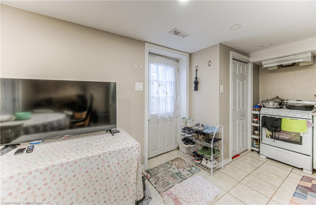 3 Brock Street Property Photo 1