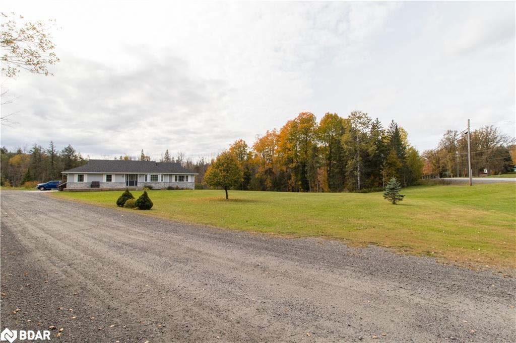 11153 522 Highway Property Photo 1