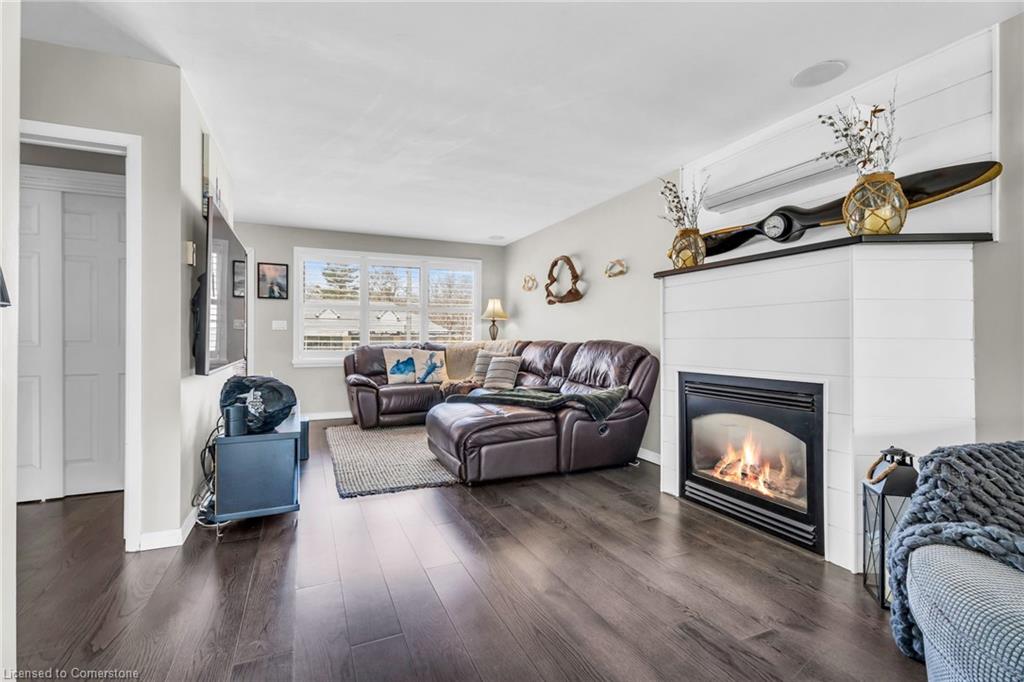 1359 Mosley Street Property Photo 14