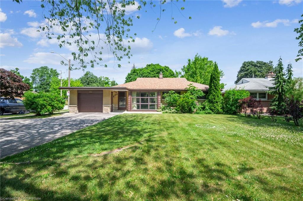 505 Bishop Street N Property Photo 1