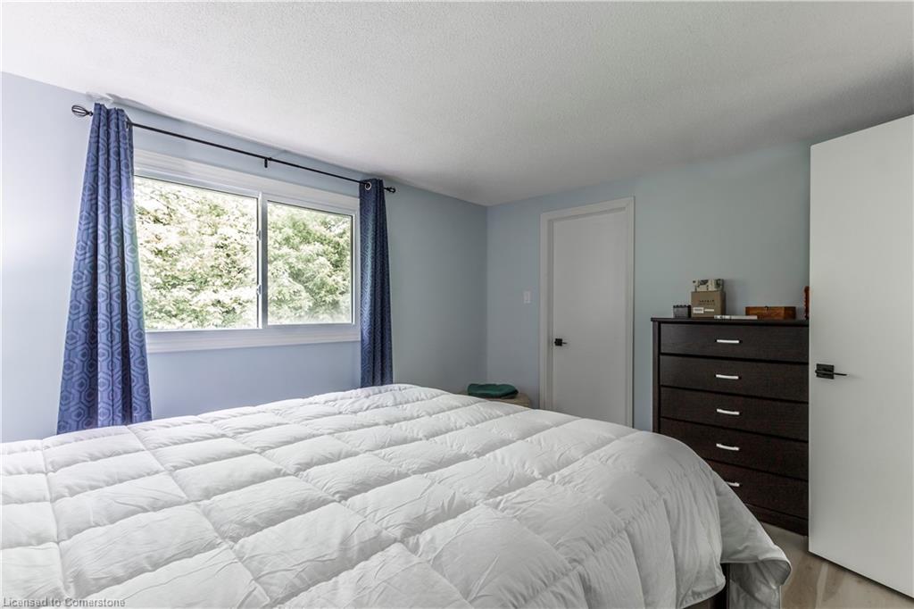 4-425 Kingscourt Drive Property Photo 19