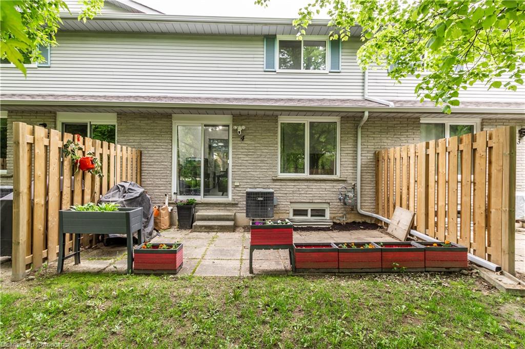 4-425 Kingscourt Drive Property Photo 26